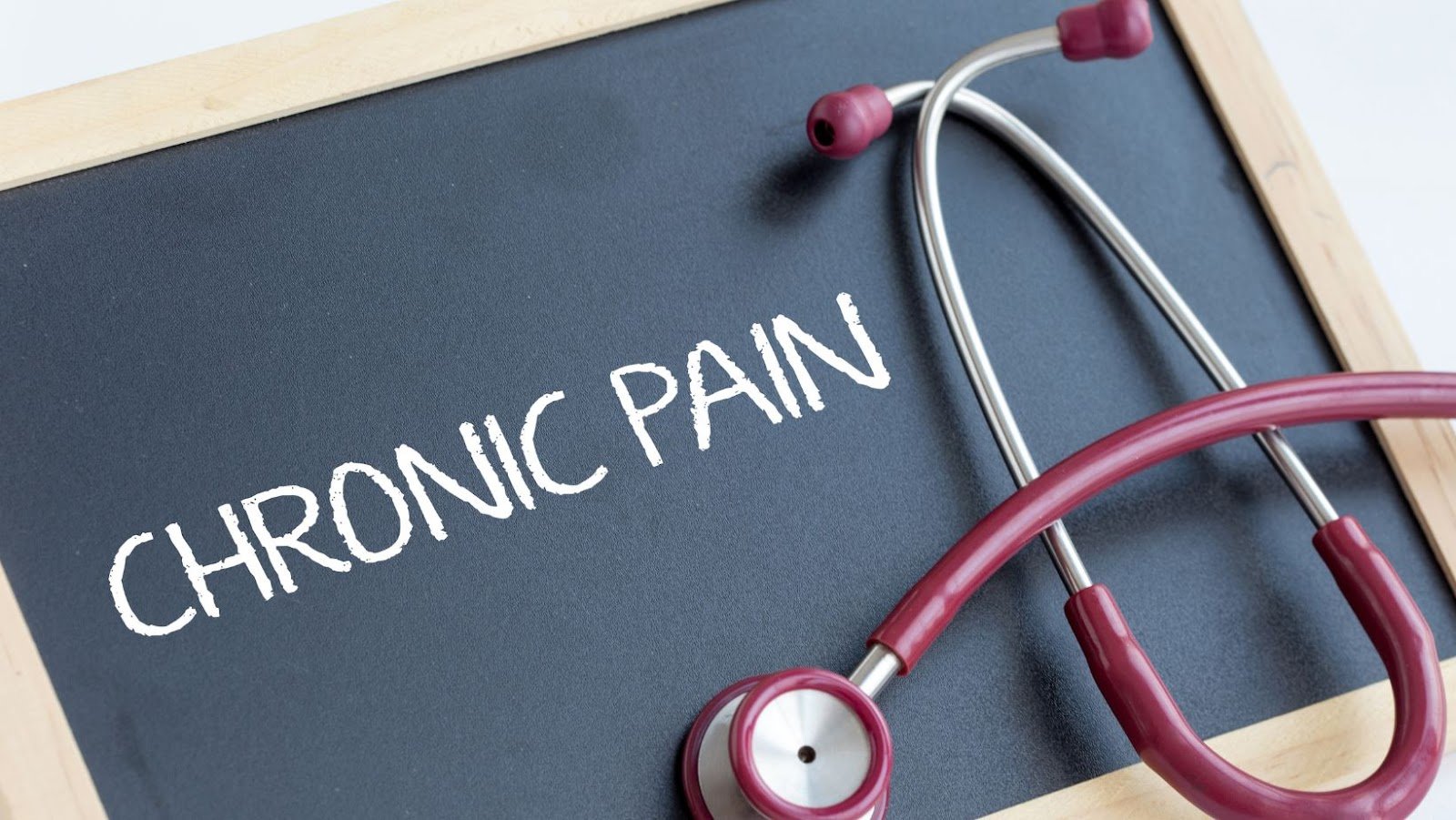 4 Dangerous Myths and Misconceptions about Chronic Pain