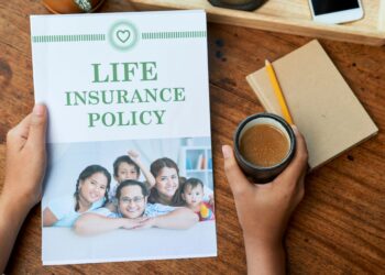 a permanent life insurance policy where the policyowner pays premiums